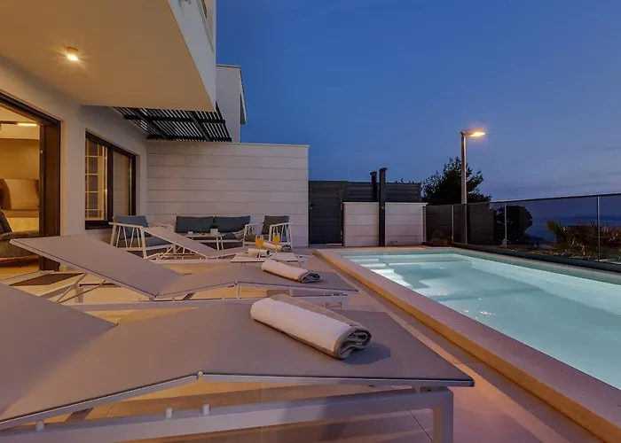 Cvita - Exklusiv Willa Makarska